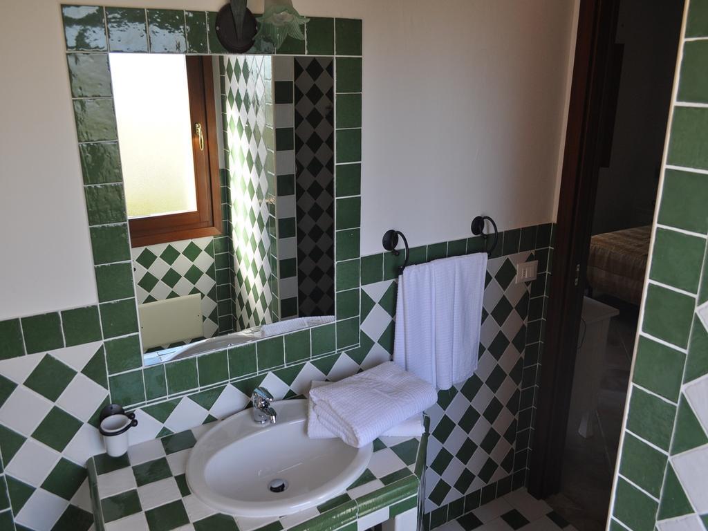 B&B Pubulos Olbia Bilik gambar